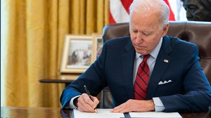 Biden-Ucraina, le rivelazioni di un ex deputato inguaiano il presidente