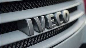 La “fine” di Iveco. Tonfo azioni a Piazza Affari dopo cessioni a indiani e a Leonardo. Ira sindacati contro la famiglia Agnelli
