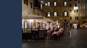 Boom di contagi in Italia, coprifuoco a Natale: ecco come funziona