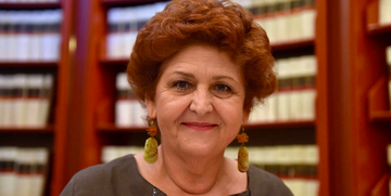 Chi è Teresa Bellanova: biografia, stipendio e CV del ministro delle Politiche Agricole 