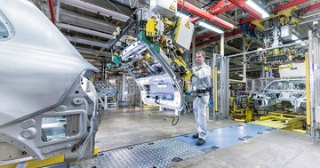 Renault «vende» Avtovaz al governo russo