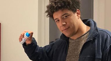 Yuman, chi è il cantante in gara a Sanremo 2022: età, nome vero e significato del brano
