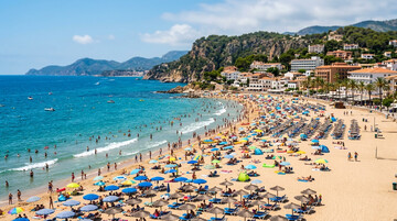Come organizzare le vacanze con l'AI? Vantaggi e cosa sta facendo chi la usa già