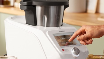 Lidl copia il Bimby: ritirato dal mercato il robot da cucina, cosa è successo? 