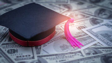 Bonus INPS universitari: 2.000 euro in arrivo per gli studenti