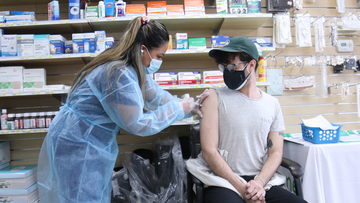 Vaccinazione, le nuove linee guida per le Regioni