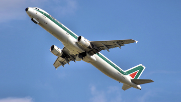 Crisi Alitalia bloccata su questi 4 punti