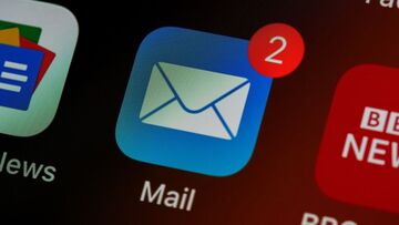 Come avere email temporanee per entrare su siti e app senza registrarsi su iPhone 