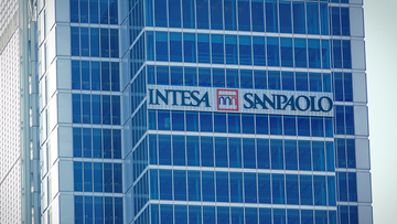 Conti 2021 Intesa Sanpaolo: utile netto batte la guidance ma azioni in rosso. Le ragioni
