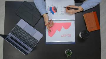 Cosa fa e quanto guadagna un account manager?