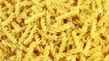 Niente più pasta al supermercato: la guerra in Ucraina blocca la produzione?