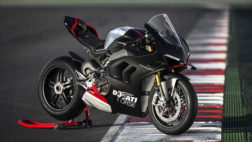 Ducati Panigale V4 SP2: motore, prestazioni, dotazione, prezzo, foto