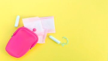 Tampon tax, l'Iva sugli assorbenti scende al 4%: come funziona il nuovo cashback e a chi è rivolto