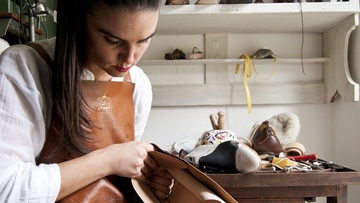 Unione Europea: l'indice composito dei servizi di agosto in calo