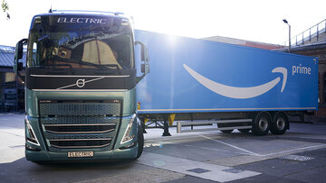 Volvo: 20 camion elettrici per Amazon