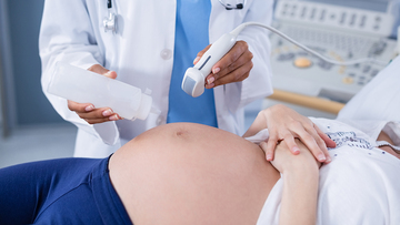 Parto successivo alla data presunta: cosa cambia e quanto dura il congedo di maternità