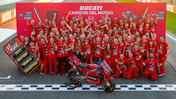 Francesco Bagnaia e Ducati Campioni del Mondo MotoGP 2022