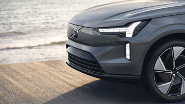 Volvo EX90: fino 600 km di autonomia per il nuovo SUV 100% elettrico 