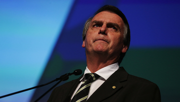 Bolsonaro in ospedale al termine dei disordini a Brasilia. Lula: «Assalto fascista»