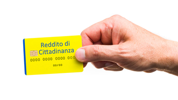 Reddito di cittadinanza, “salve” 440 mila famiglie: chi non lo perde nonostante la legge di Bilancio 2023