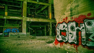 Graffiti, cosa rischia chi scrive sui muri?