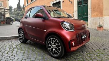 smart EQ fortwo racingred: una nuova serie speciale 