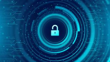 Cybersecurity e occupazione femminile, 10 borse di studio per donne disoccupate: chi può ottenerle e come