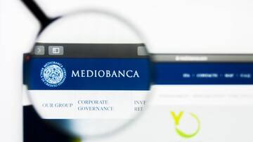 Mediobanca sconta lo stacco dividendo. È il momento di vendere il titolo?