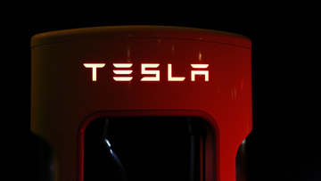 Incentivare le auto elettriche è un regalo per i più ricchi. L'esperienza degli Stati Uniti