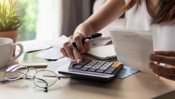 Aumento tasse in arrivo? Ogni italiano dovrà pagare altri 160 euro (in media) ogni anno