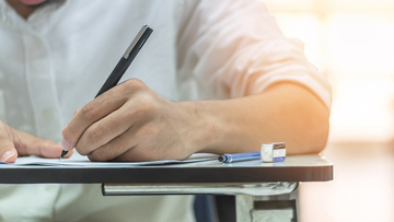 Prima prova Maturità 2024, quanto dura, cosa si può portare e quanto vale