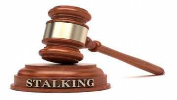 Dopo quanto tempo è reato di stalking?