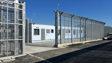 Quanto ci è costato portare 16 migranti in Albania (meglio non saperlo)