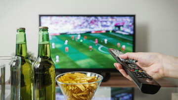 Iptv non funziona e clienti a rischio, cosa succede dopo la maxi operazione contro lo streaming illegale