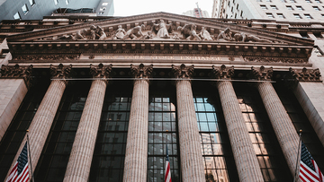 Perché gli investitori retail continuano a preferire le azioni USA?