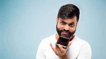 Non utilizzare mai il telefono in bagno. Gli esperti rivelano un pericolo per la salute