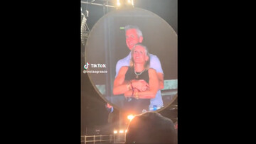 Chi è Andy Byron, il CEO di Astronomer “beccato” al concerto dei Coldplay