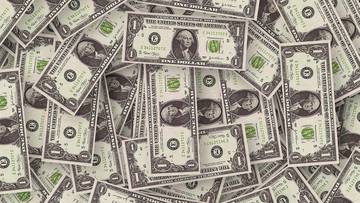 Il paradosso del dollaro: venduto sui mercati valutari ma ricercato dagli investitori globali