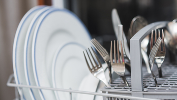 Addio lavastoviglie? Negli Usa ne comprano sempre meno