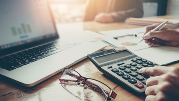 Fisco, trattamento diverso per i familiari di professionisti e imprenditori