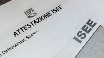 Isee 2026, di quanto si abbassa a parità di redditi e patrimoni?