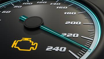 Niente controlli tecnici annuali per le auto con più di 10 anni. L'assurda decisione dell'UE 