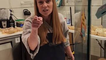 Licenziata per un insulto razzista. Ma viene premiata con €110.000