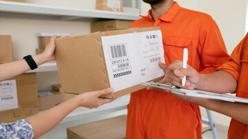 Tassa sui pacchi, slittano i tempi per l'applicazione
