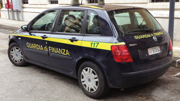 Scoperta una banca falsa in Italia. 500 clienti truffati per oltre €4 milioni