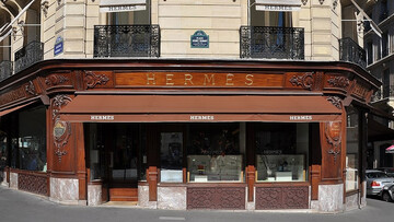 Hermès sorprende con +9% di ricavi. Fatturato 2025 oltre i €16 miliardi
