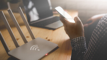 La “funzione nascosta” nel tuo router che ti fa navigare più veloce