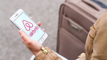 Il CEO di Airbnb ha fallito 5 volte prima di creare l'azienda multimiliardaria che tutti conosciamo