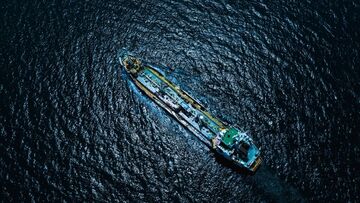 Guerra nel Golfo, addio alle quote OPEC. La mossa degli Emirati per massimizzare i ricavi a prezzi oltre i 100 dollari