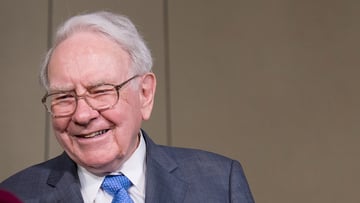 Warren Buffett sottovaluta il comparto sanità. Ma gli investitori non dovrebbero fare lo stesso errore